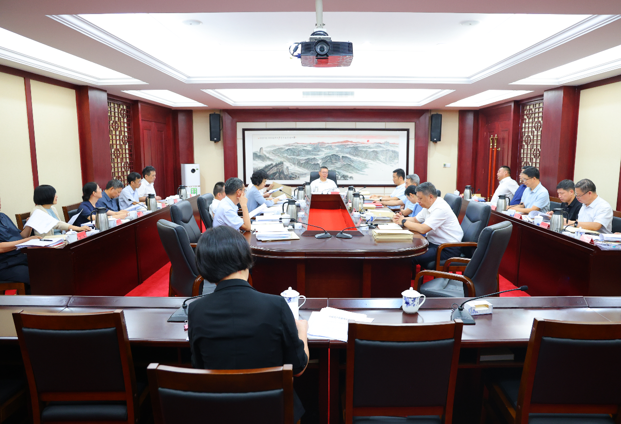 市六届人大常委会第七十六次主任会议召开