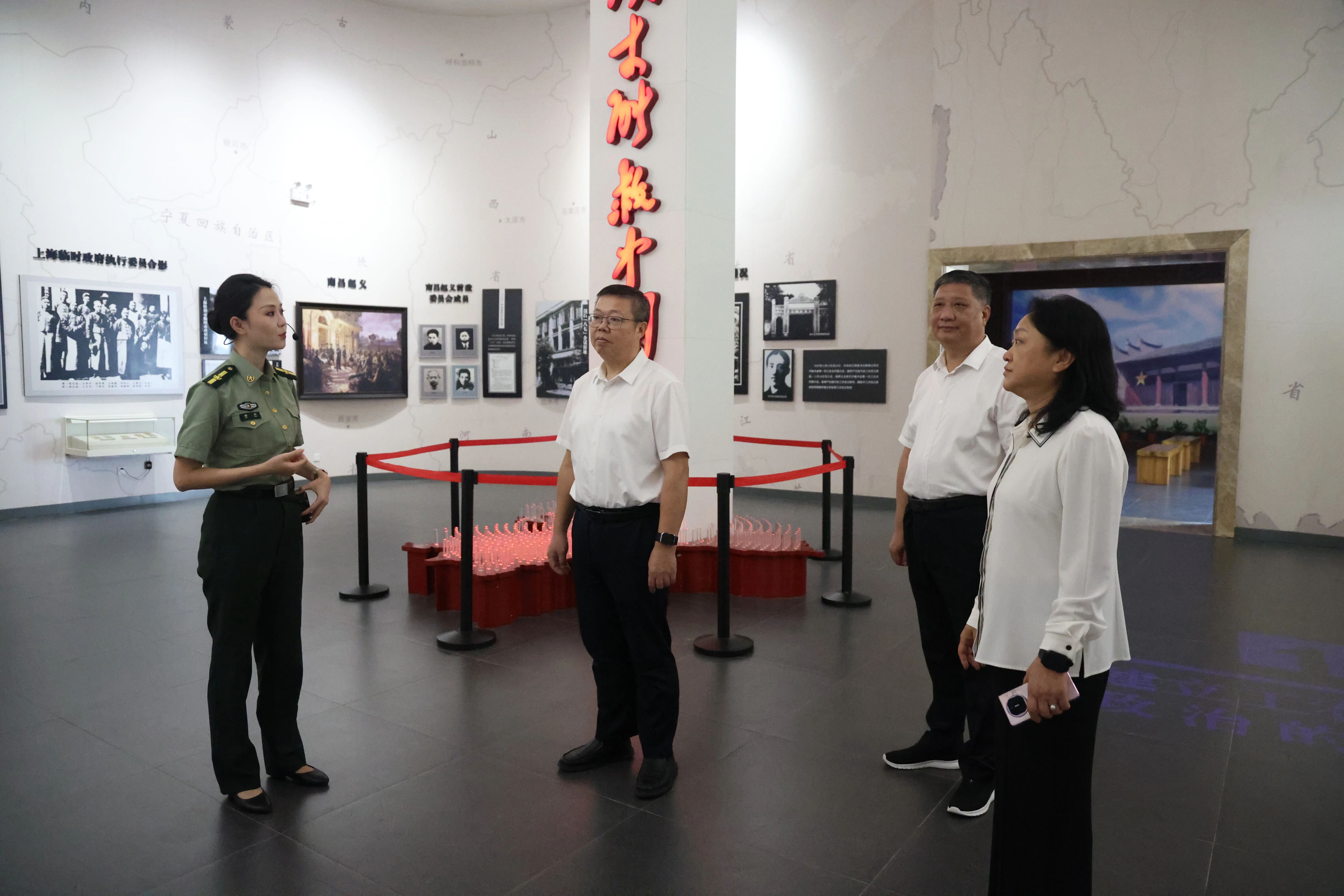 巫欣春在瑞金市调研